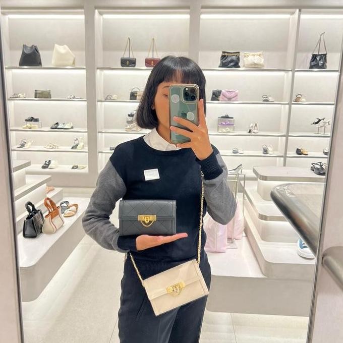 baru Tas wanita selempang mini bag charles&keith original 5