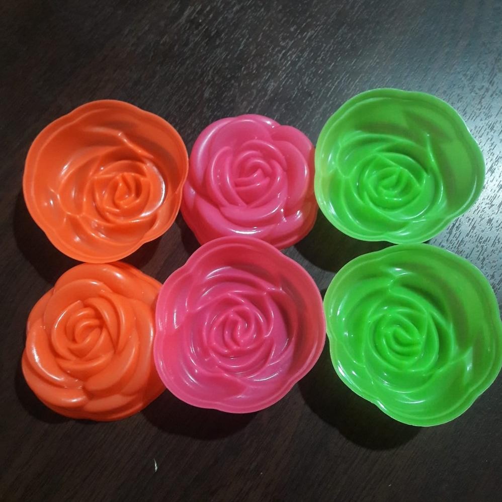 

Cetakan Plastik Kue Kukus Isi 12- Cetakan Puding Agar Putu Ayu Talam Jelly Bunga Jasmine Sakura Mawar Tulip Teratai Stock