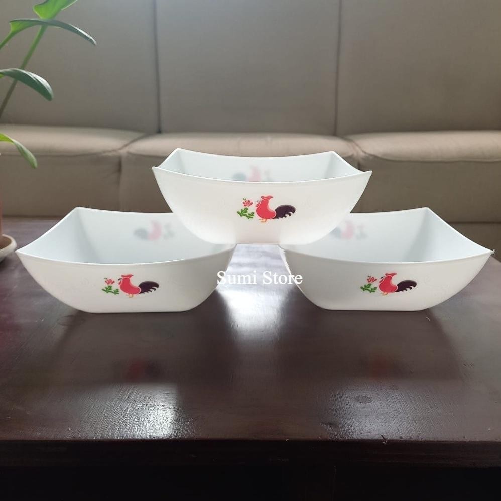 Mangkok Plastik Motif Ayam Jago Kotak / Mangkok Segi Ayam Stok
