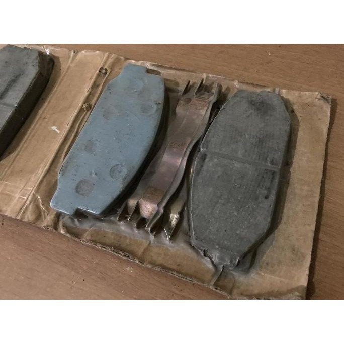 Brake Pad Kampas Rem Depan Corona RT100 RT104 RT116 RT132 TT132 12R 18R 3T 04491-20051/20050/20031/2