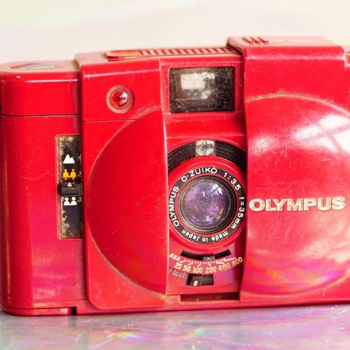 TERLARIS Olympus XA2 Merah Langka Rare Hard To Find