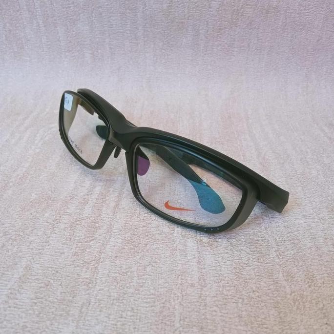 frame safety kacamata sepeda sporty kacamata pria Nike 7406