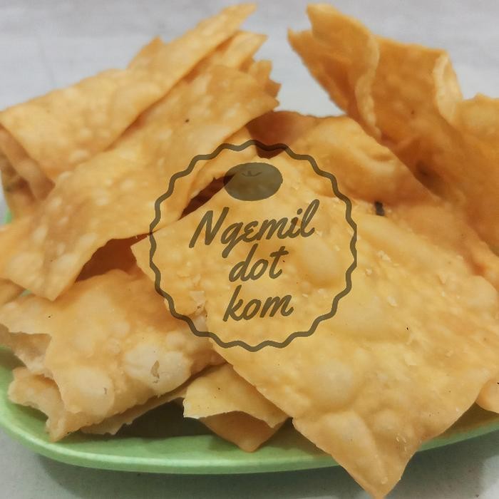 

Cri Keripik Bawang 500Gr / Keripik Pangsit / Kripik Bawang Gurih