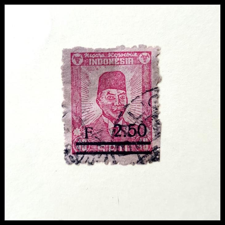 

BEST DEAL PRANGKO REVOLUSI SUMATRA 1947. S39 F. 2.50 DI ATAS 40 SEN. SOEKARNO !!