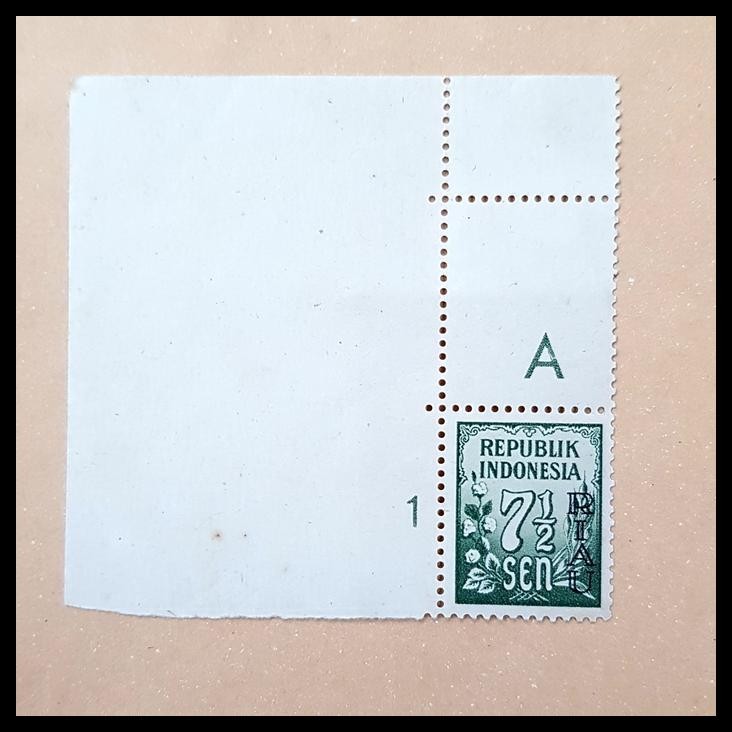 

GRATIS ONGKIR PRANGKO INDONESIA 1954. C.T. RIAU 7 SEN DENGAN MARGIN !
