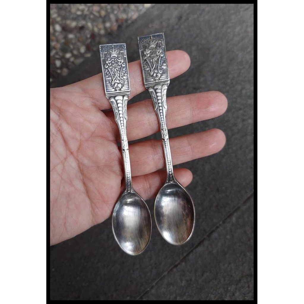 HOT DEAL PAJANGAN SENDOK 50 TAHUN WILHELMINA 1898 -1948 RARE ANTIK KOLEKTOR ITEM 