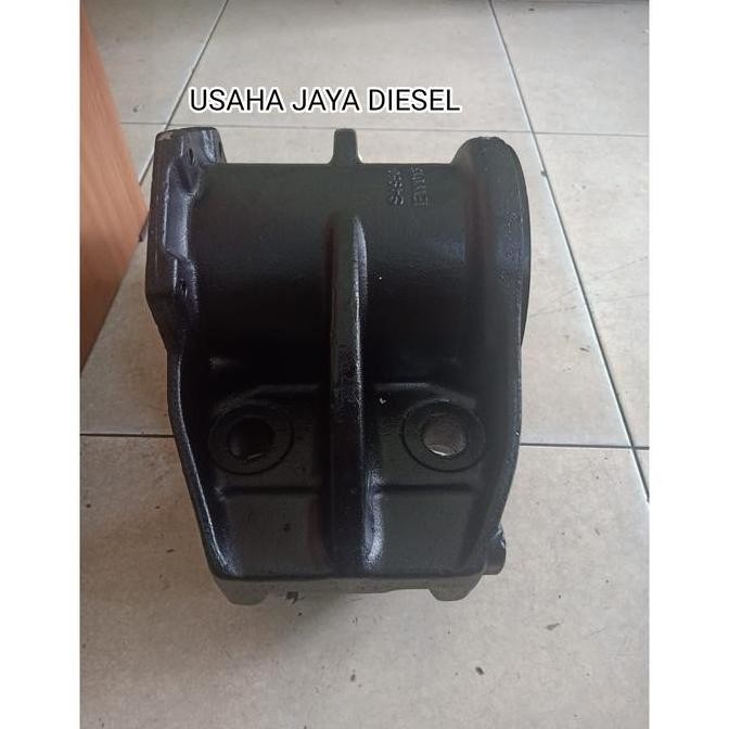 Seat Trunion Hino FM260JD S4950-EW013