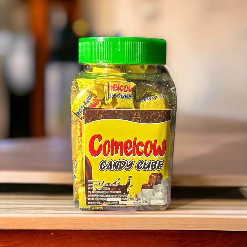 

FM Comelcow Candy Cube isi 50 Toples Permen Susu Vanila Cokelat