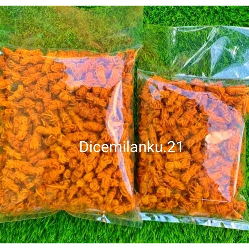 

FM Mie Gulung viral Mie Gulung kering keriuk pedas daun jeruk kemasan isi 1.kg