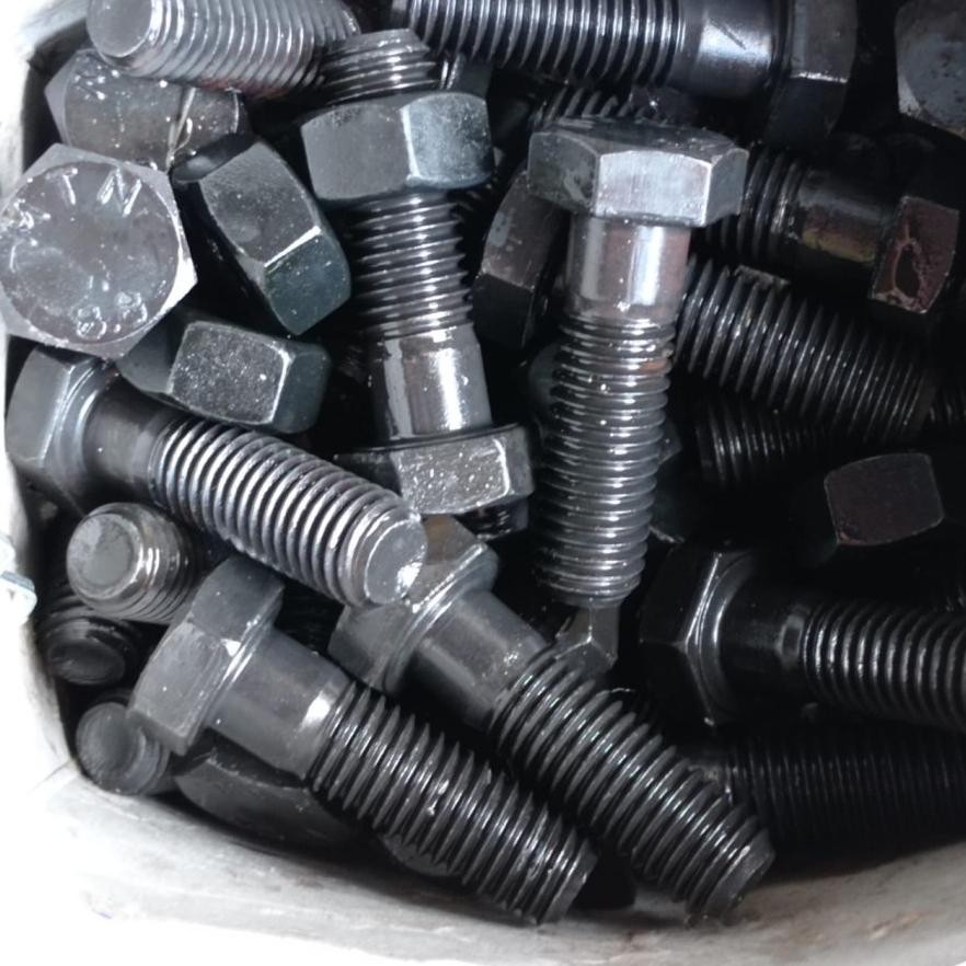 Baut Baja HTB 8.8 M12 X 40 / Baut 19 Kunci 19 / Baud Half Drat 19 / Baut Baja M12 X 40 Hitam / Baut 