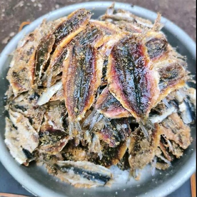 

Ikan Asin Dendeng manis murah 1kg Food Goreng Pedas