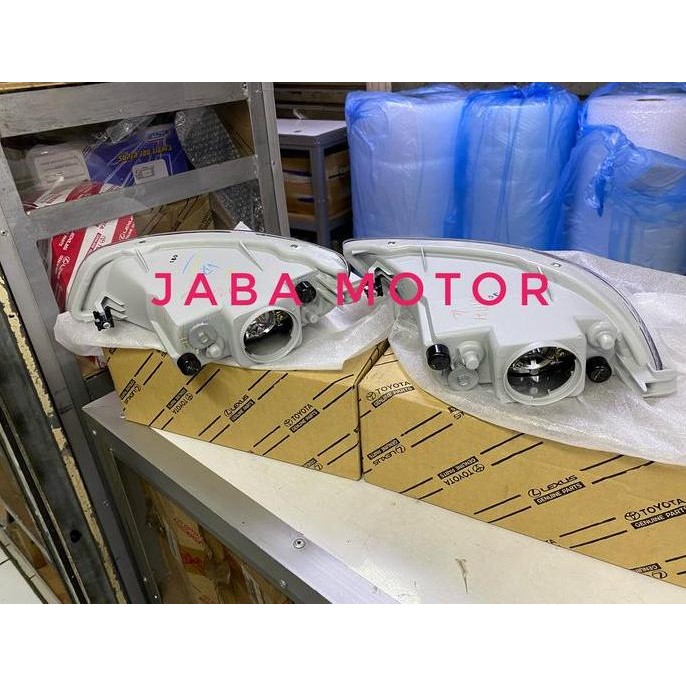 Lampu foglamp-Lampu kabut kijang efi-Krista tahun 2003-2004 set ORI