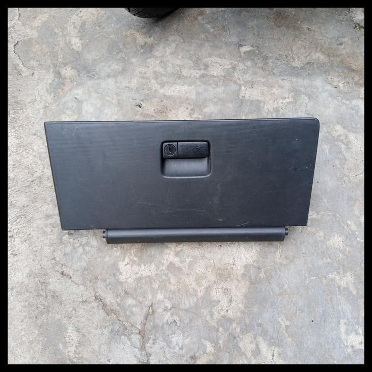 TERBARU LACI DASHBOARD BAGIAN KIRI NISSAN X-TRAIL T30 TH.2005