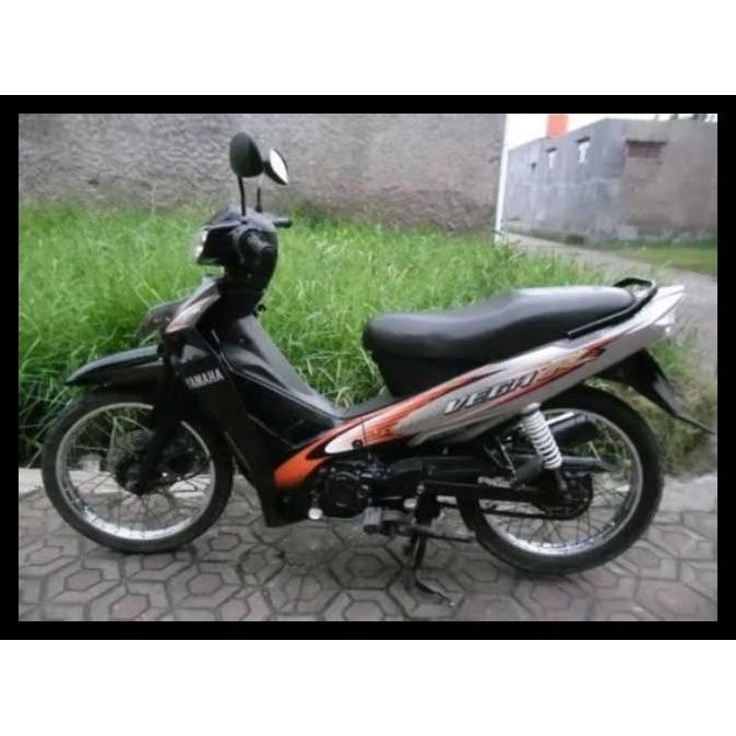 TERMURAH (ORI) STRIPING YAMAHA VEGA R NEW 2006 2007 SILVER SILVER ORIGINAL 