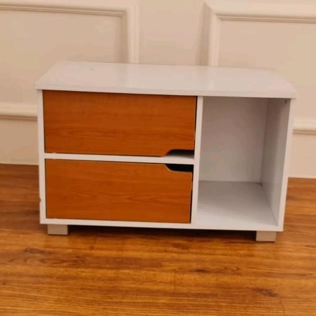 Nakas Minimalis / Nakas Kamar Tidur / Rak Serbaguna