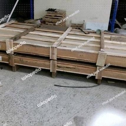 

Palet Kayu 1X2 Meter