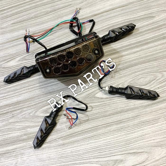 Satu Paket Lampu Rem Led / Stop Led Mika Smoke / Riben Rx King Rx K Rx King + 2 Set Sein Led Panah R