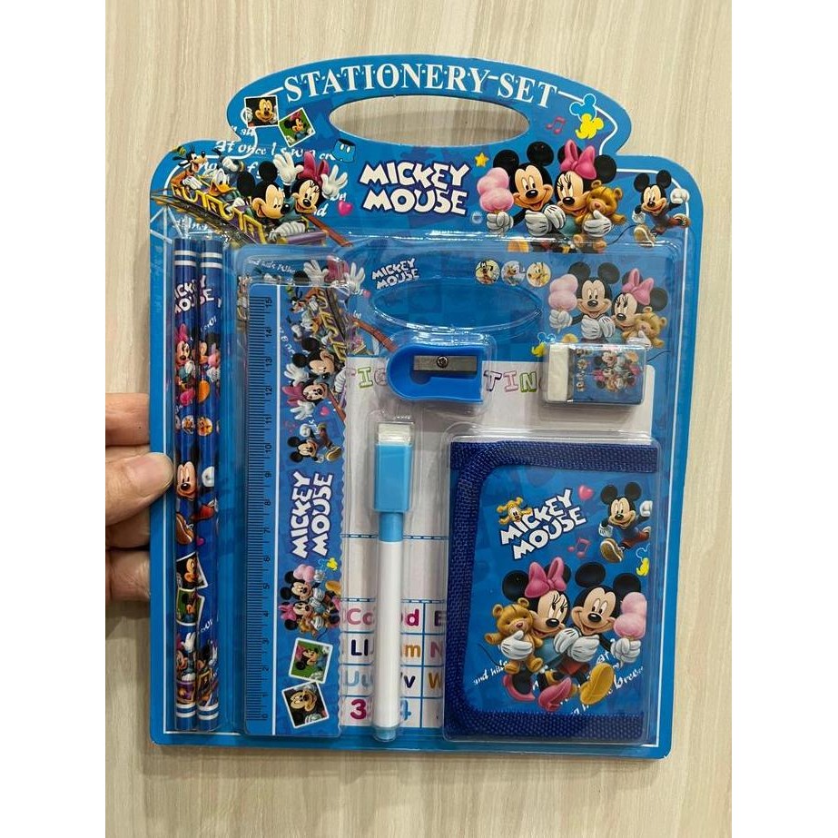 

Pensil Set Lengkap Alat Tulis Sekolah Kado Souvenir Anak Hampers Alat Belajar