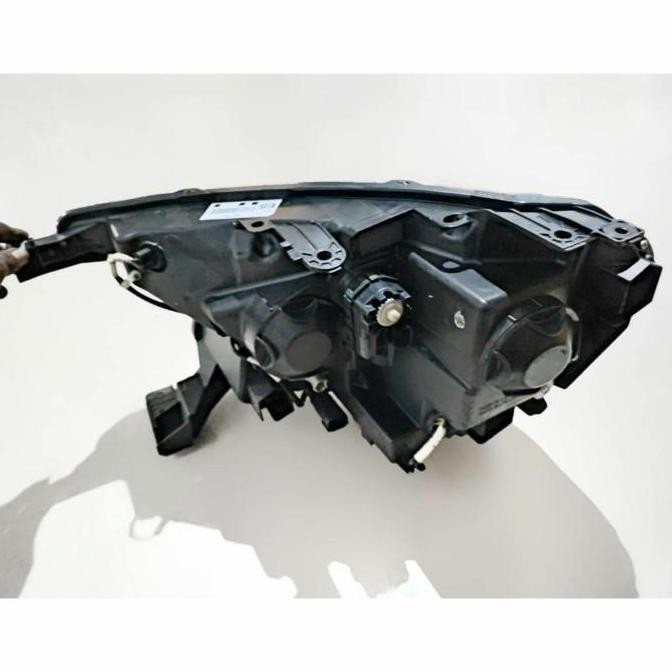 Headlamp Ford Ranger T6 T7 tipe XLT Wildtrak 2015 - 2019