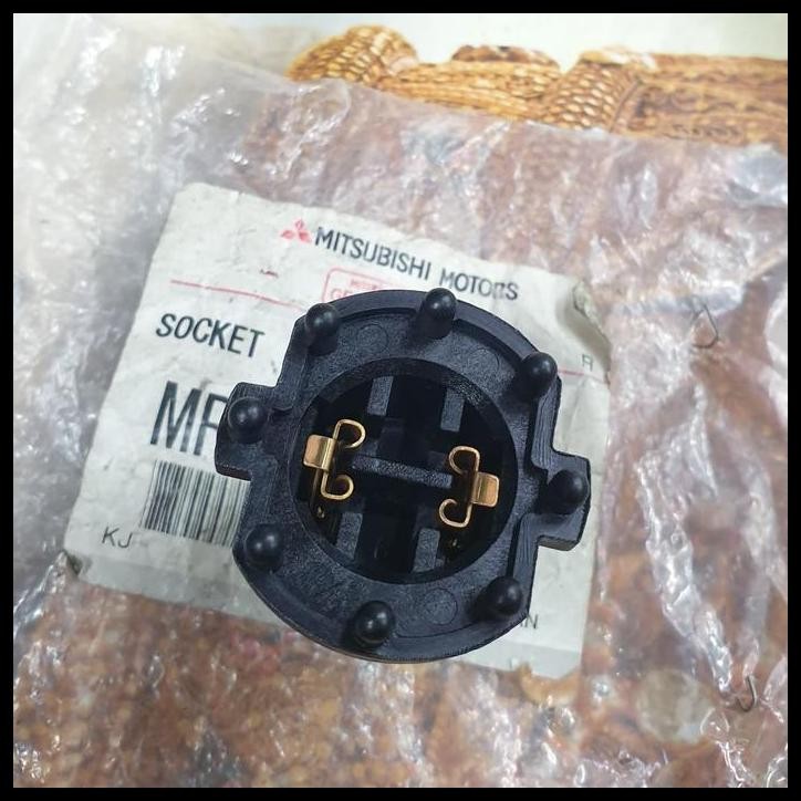DISKON SOKET LAMPU H7 ASLI MITSUBISHI GALANT V6 24 HIU 