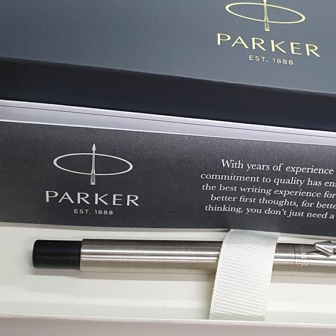 

Pulpen Parker Vektor Roller Ball Stainless Ct (Klip Silver) New Stok
