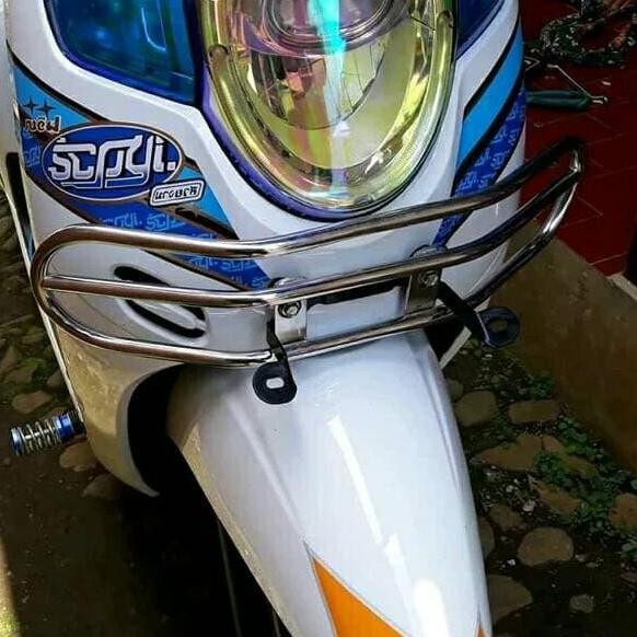 Aksesoris motor scoopy grill depan scoopy dudukan plat nomor murah