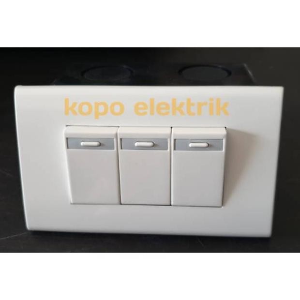 Saklar Triple Panasonic Model Panjang Tanam Set + Inbow Dus Panjang Panasonic DiM