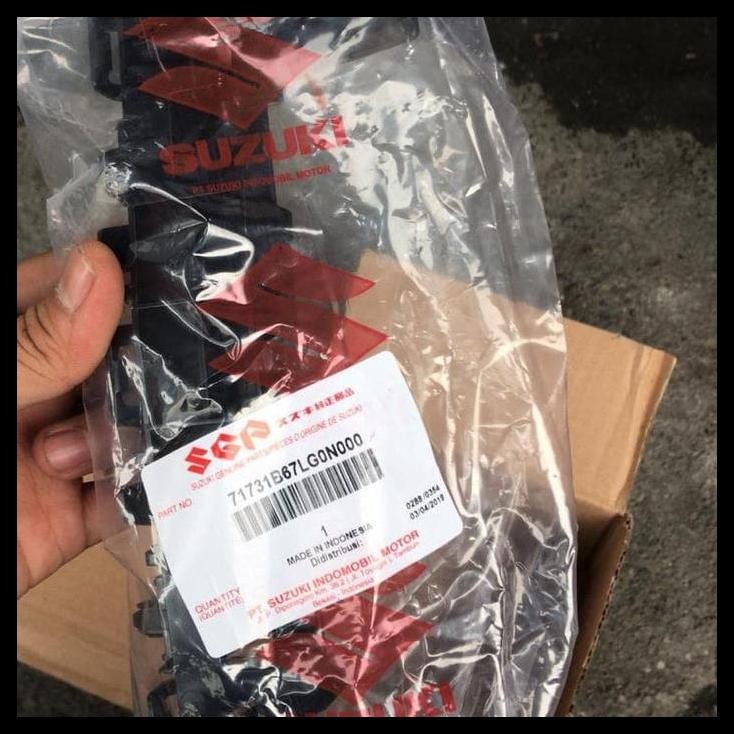 DISKON BREKET BUMPER DEPAN KARIMUN WAGON R ORIGINAL 