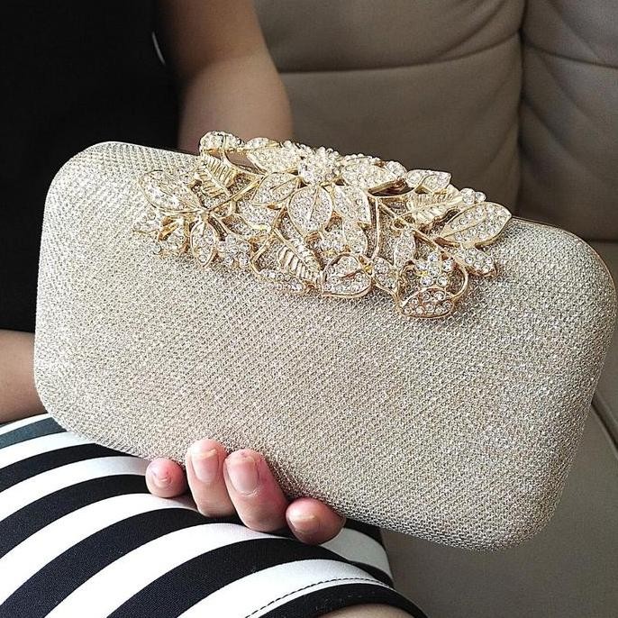 Clutch Minimalis Tas Pesta Kristal Import Clutch Kondangan Box Wisuda 705578 Silver Wanita