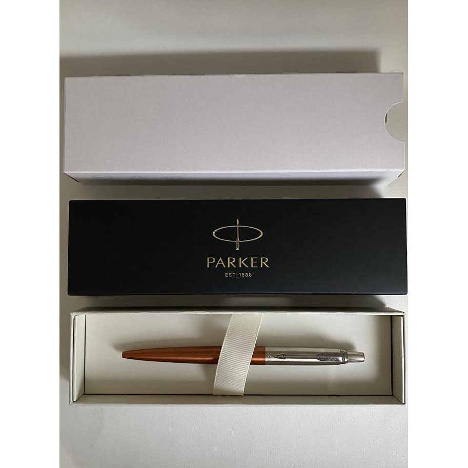 

Pulpen Parker New Jotter Chelsea ( Orange ) Ct ( Klip Silver ) New Stok