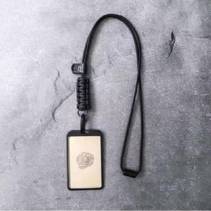 

NEW BDS BLITZ - minimalist Paracord lanyard id holder