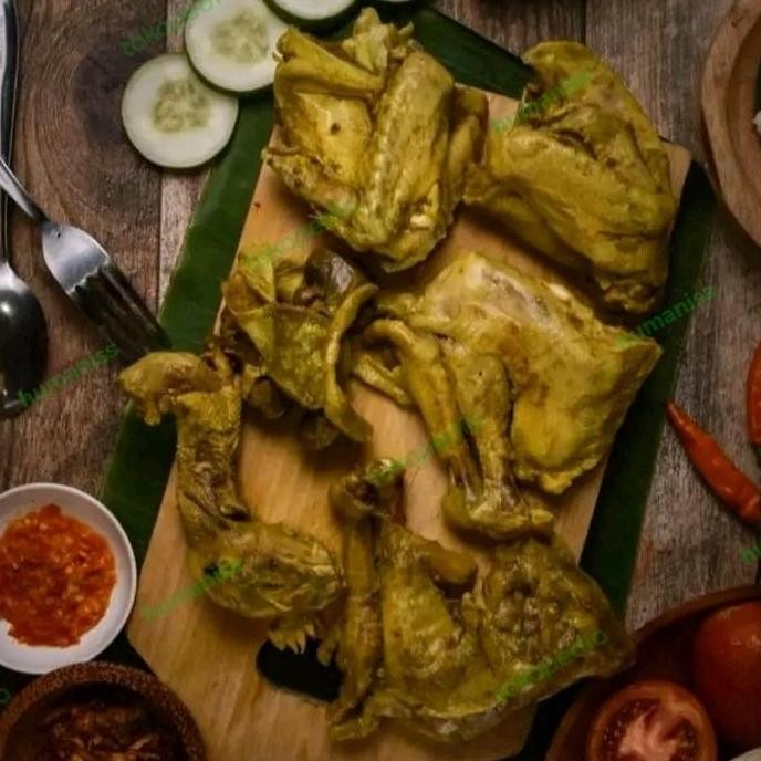 

Ayam kampung ungkep khas solo 1 ekor lengkap kepala jeroan sambal