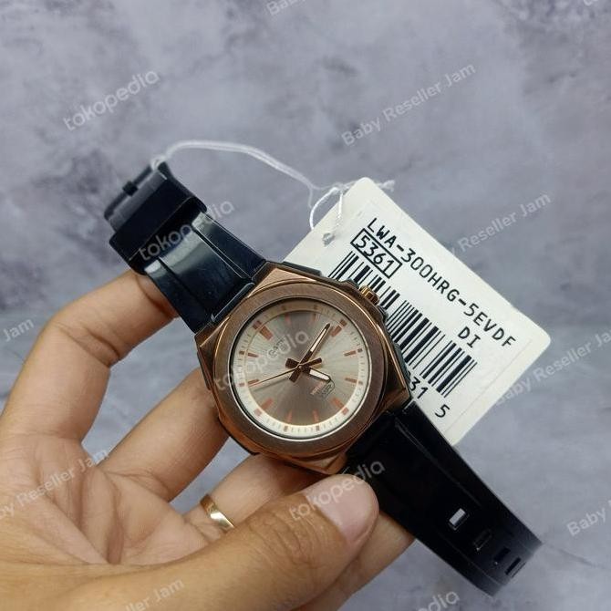 Casio Analog LWA-300HRG-5EVDF Casio LWA300HRG-5E Original & Garansi