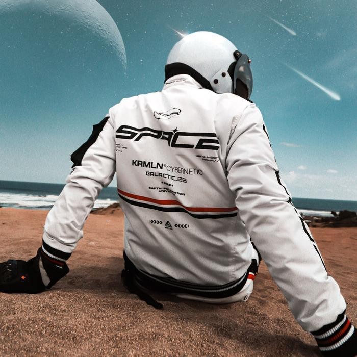 Oms Kremlin Bomber Jacket Space Putih - Nova