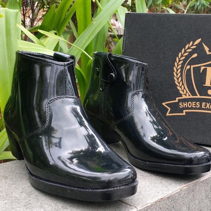 sepatu pdl sus wanita kilap/sepatu pdh wanita kilap/sepatu pdl sus secwan/sepatu pdl sus polwan/sepa