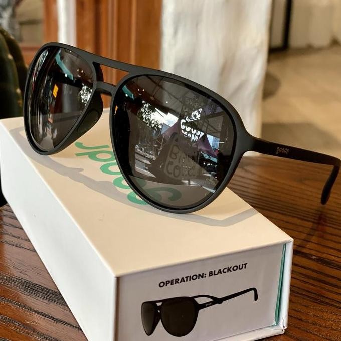 Goodr Aviator Mach Blackout