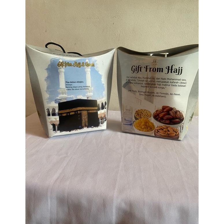 

Dus Tali Oleh Oleh Haji I Box Kabah Motif Baru 1 pak isi 50 pcs I tenteng dus tali goodie bag paketan Nugi