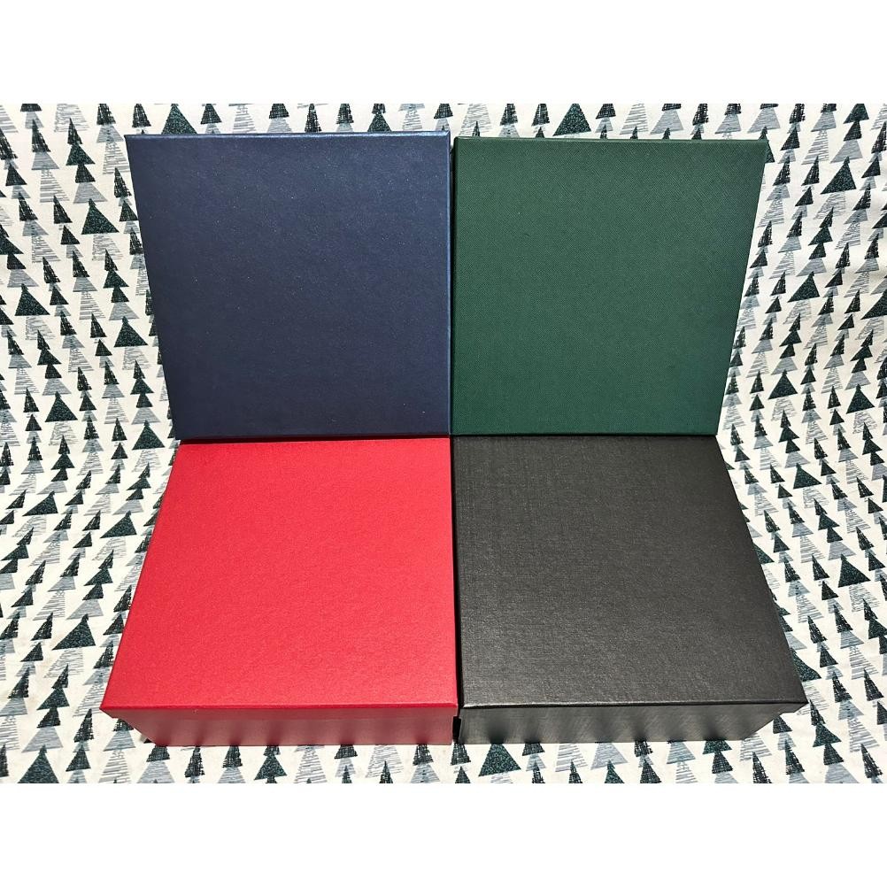 

Giftbox |PREMIUM | Hardbox uk 22x22x10 cm GIFT BOX | KOTAK BAGUS | hard box kado | hampers Nugi