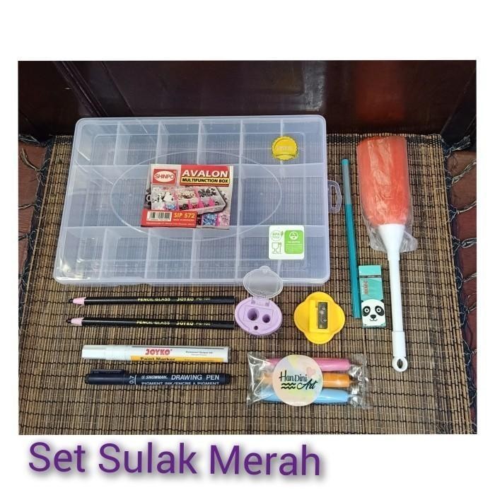 

Kotak Peralatan Menggambar Alat Kerik Gambar Sulak Pensil Kaca Dll New Best Quality 100% Original