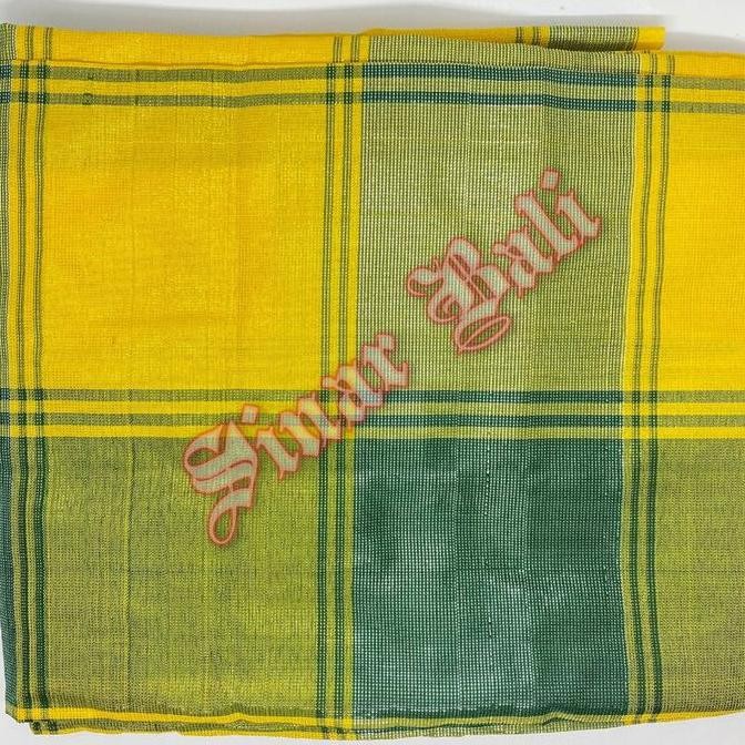 Kain Tenun Sarung Kotak Bugis / Sulawesi Selatan / Makassar