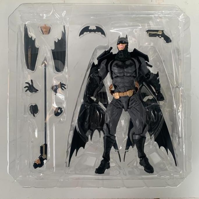 Revoltech Batman Amazing Yamaguchi