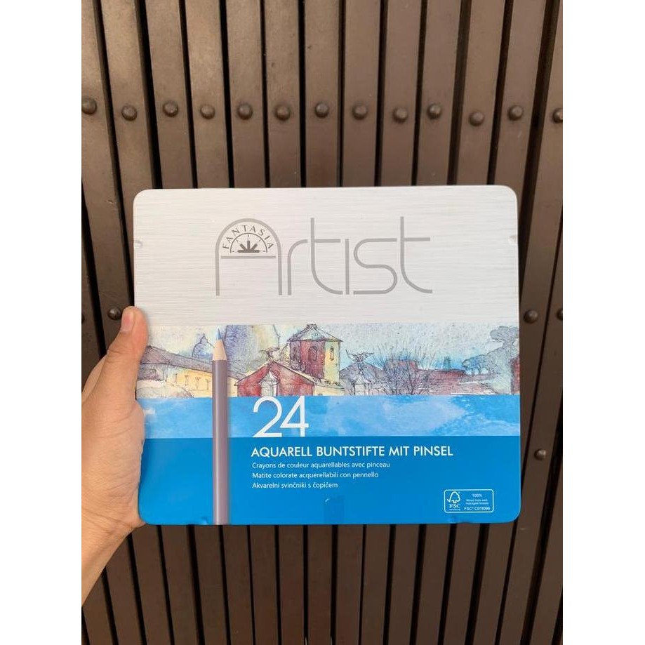 

}}}}}}] pensil warna sisa export kaleng 24 warna ( kaleng fantasia) isinya klo ga salah fantasia jg)