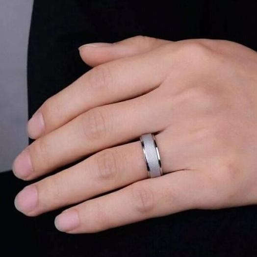 Cincin kawin palladium untuk pasangan pria