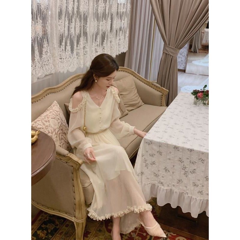 Off-Shoulder Chanel Style New Season Elegant V-Neck Niche Long Sleeve Mid-Length High-Waisted Dress 