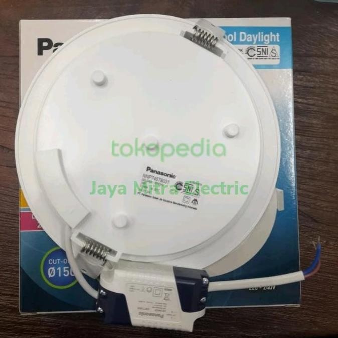 Lampu Panel Led / Slim Downlight Led Neo Panasonic 18Watt Nnp74578031
