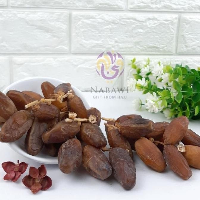 

GROSIR KURMA TUNISIA TANGKAI PALMFRUTT PALMFRUIT PALMFRUT GR