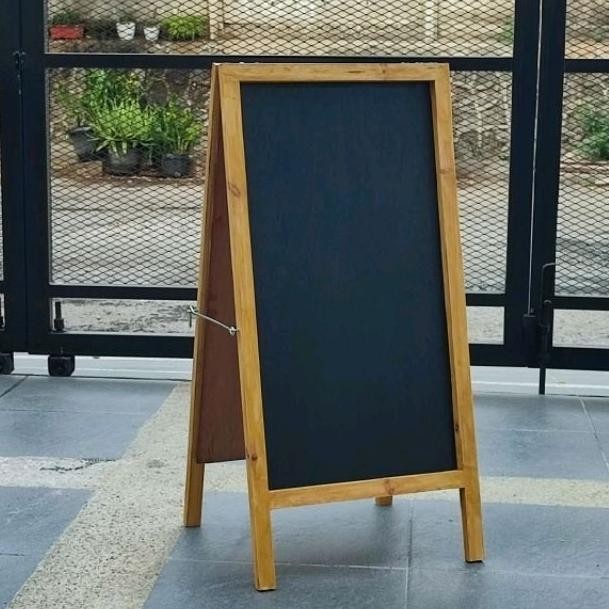 

Readyy!! Papan Tulis Kapur Blackboard Standing 2 Muka Double Face Ukuran 40x80