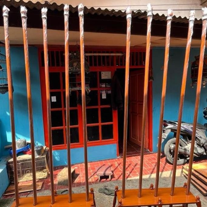 

New Tiang Pataka Bendera Ruangan Lobang 5,Satu Set Tiang Dan Tatakan.