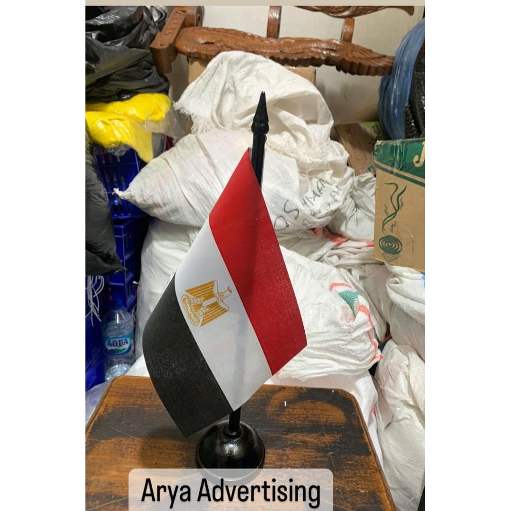 

New Bendera negara MESIR+tiang kayu meja