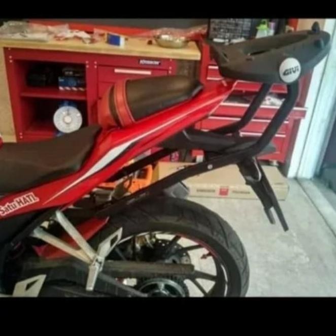 Bracket Box Hrv Givi Honda Cbr150R/Cbr-250/Supra Gtr 150 Givi Original